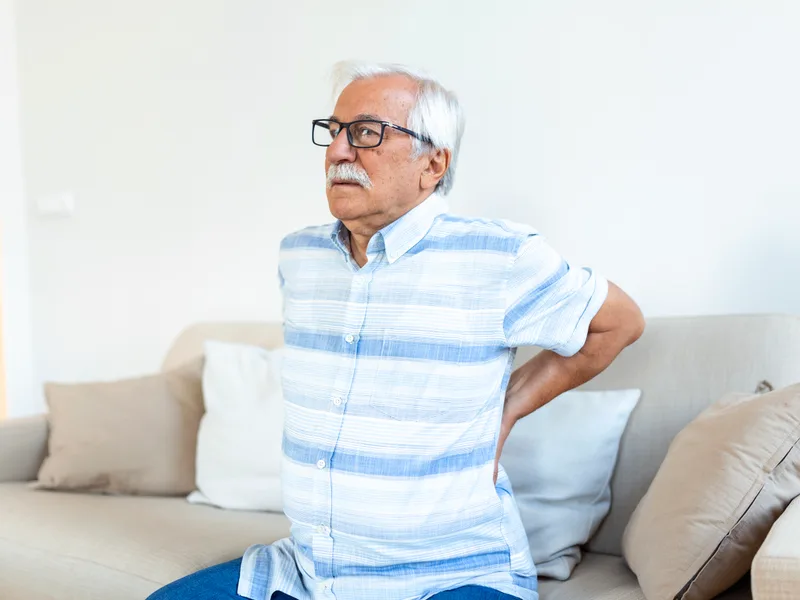 Divine Healing Chiropractic treating herniated disc & pinched nerve in Laguna Niguel