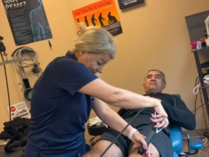 Chiropractic care for leg pain at Divine Healing Chiropractic in Laguna Niguel
