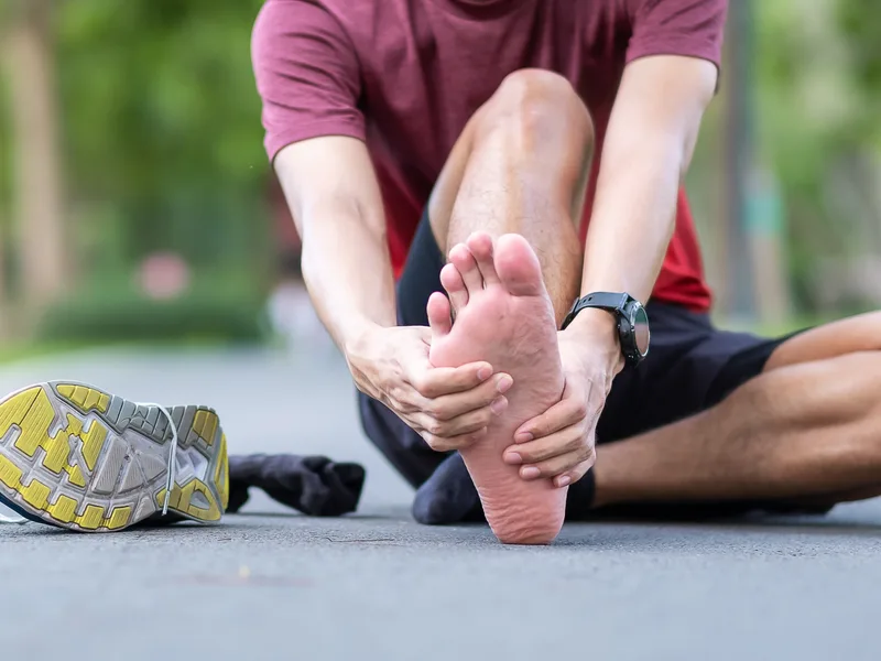 Divine Healing Chiropractic treating plantar fasciitis in Laguna Niguel
